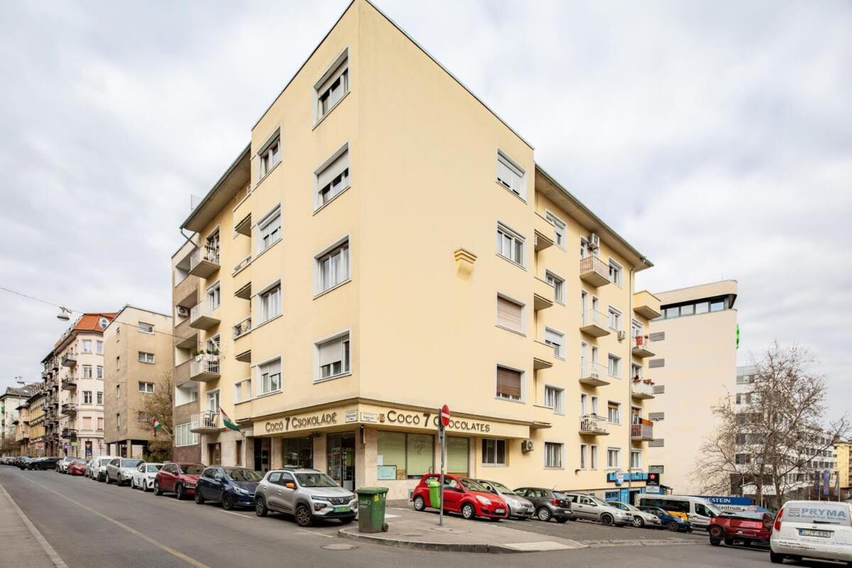 Central - Comfy - Sunny Budapest Bagian luar foto