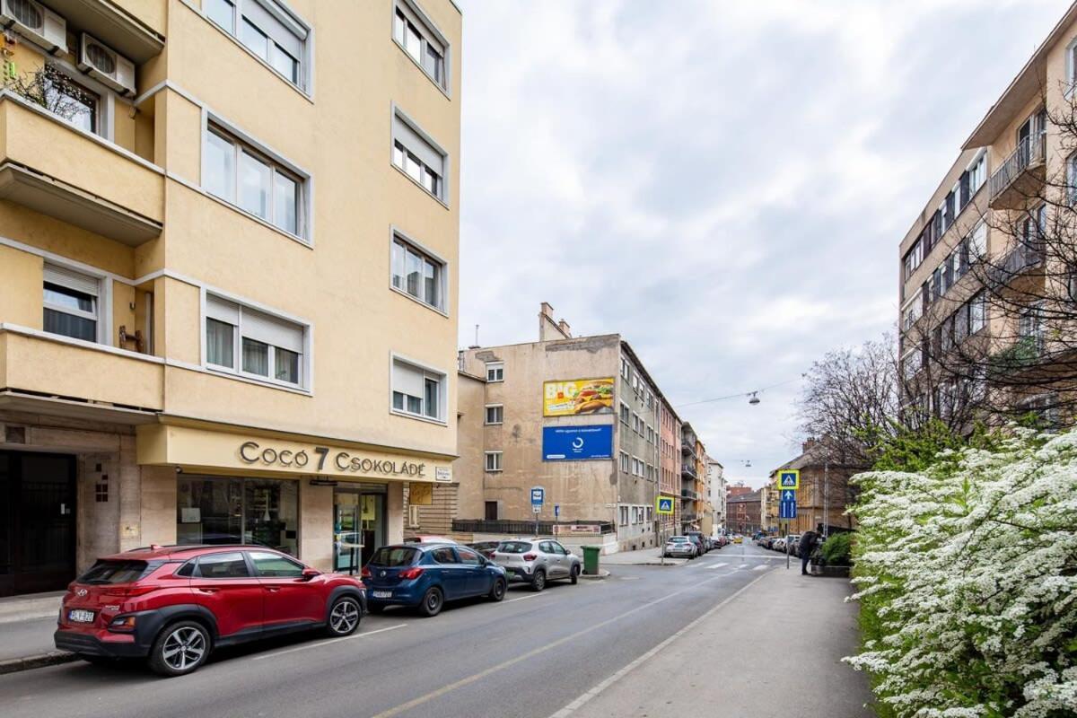 Central - Comfy - Sunny Budapest Bagian luar foto